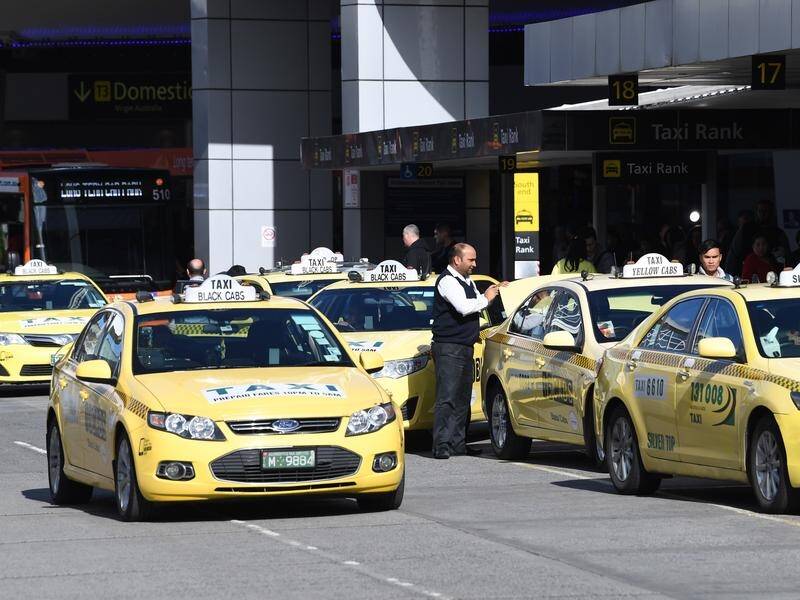 Victoria is updating regulations to ban taxi drivers from negotiating fares for unbooked trips. (Joe Castro/AAP PHOTOS)